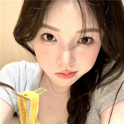 泄密先锋 海报